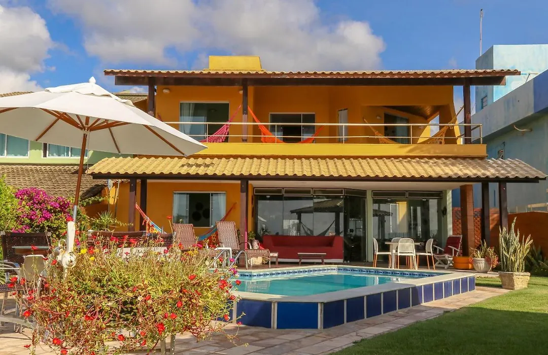 Casa a beira mar com 4 suites e muito conforto-1